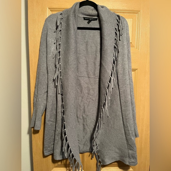 White House Black Market Grey Fringe Long Knit Open Cardigan - Picture 3 of 12